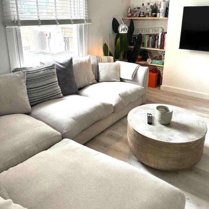 Stunning 2 Bedroom Flat Camden London Exteriör bild