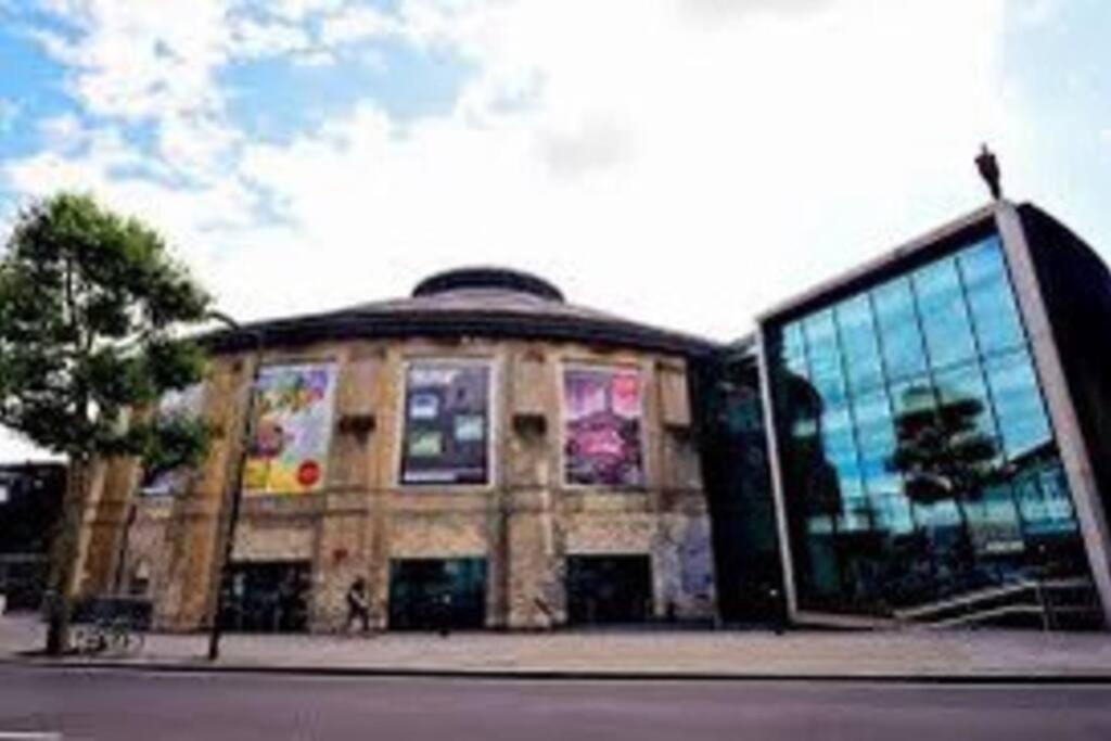 Stunning 2 Bedroom Flat Camden London Exteriör bild